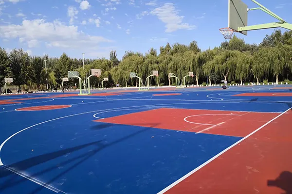 Спортивные корты